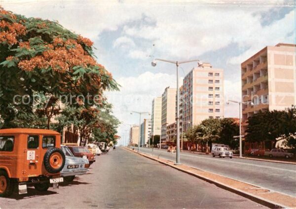 Maputo Laurenco Marques Mosambik Aspecto parcial da Avenida Eduardo Mondlane