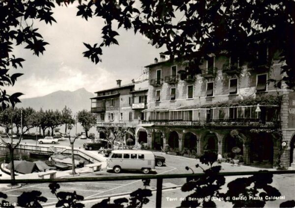 Torri del Benaco IT Piazza Calderini Hotel Cardesana