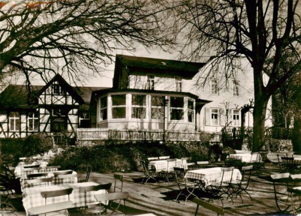 Marburg Lahn Waldgaststaette Hansenhaus rechts Gartenrestaurant