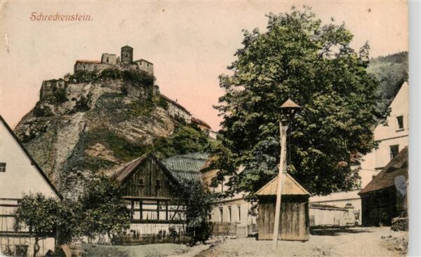 Usti nad Labem Aussig CZ Ortsmotiv mit Blick zur Burg Schreckenstein