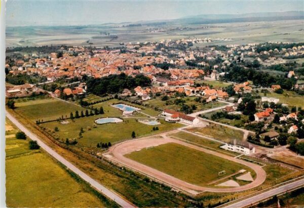 Bad Muender Fliegeraufnahme mit Sportstadion und Rohmel Gaststaette