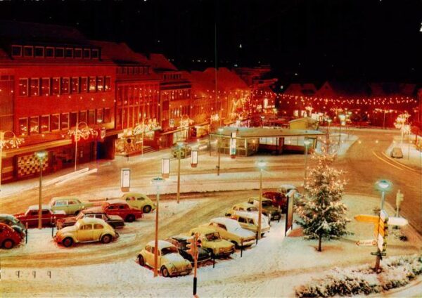 Sindelfingen Rathausplatz mit Festbeleuchtung