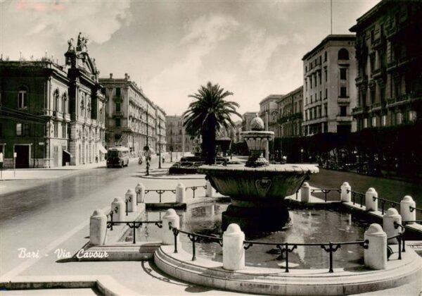 Bari Puglia IT Via Cavour