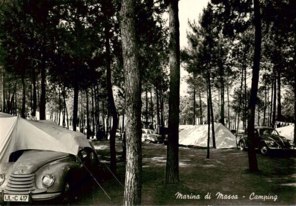 Marina di Massa Toscana IT Apuan Camping Corsi