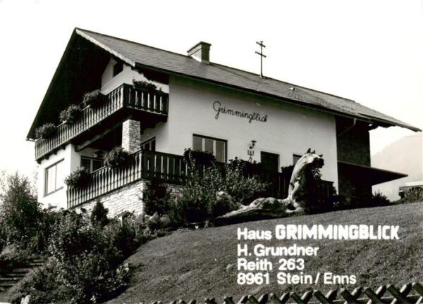 Stein Enns Gaestehaus Pension Grimmingblick