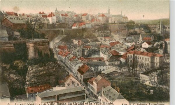 Luxembourg  Luxemburg La ville basse du Grund et la ville haute