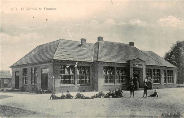 Emmen NL ULO School te Emmen