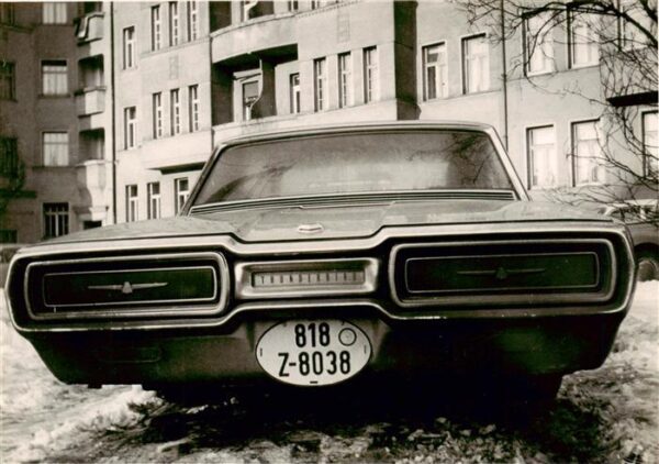 Autos Ford Thunderbird