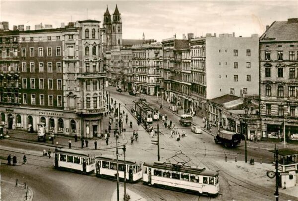 Strassenbahn Tramway-- Magdeburg Hasselbachplatz