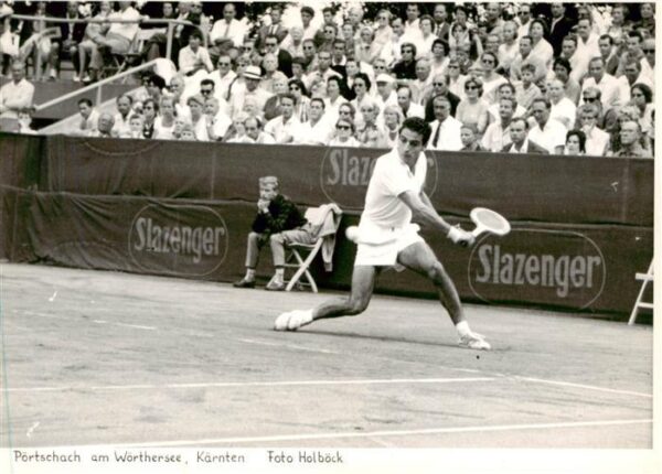 Tennis Poertschach am Woerthersee Kaernten  Holbaeck