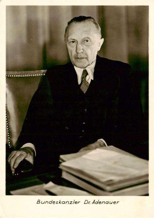 Politik Politics Politique Bundeskanzler Dr. Adenauer