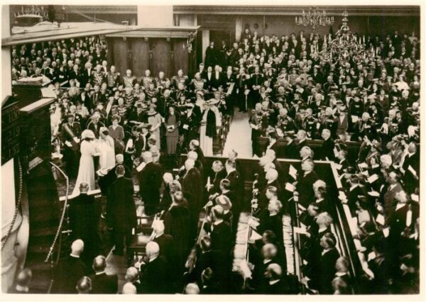 Adel Niederlande Prinses Beatrix Groote Kerk,´s Gravenhage