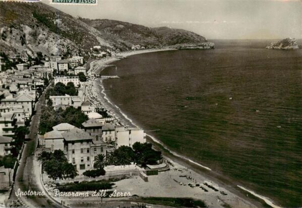 Spotorno Liguria IT Fliegeraufnahme