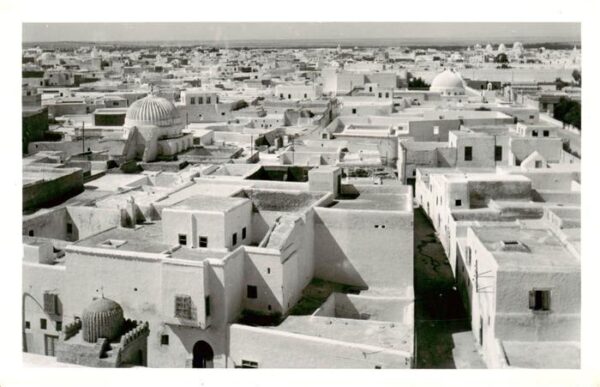 Kairouan Qairawan Tunesie Vue sur les toits de la ville