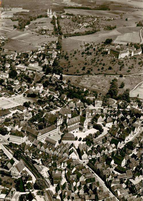 Ellwangen Jagst Fliegeraufnahme mit Schloss und Wallfahrtskirche Schoenenberg