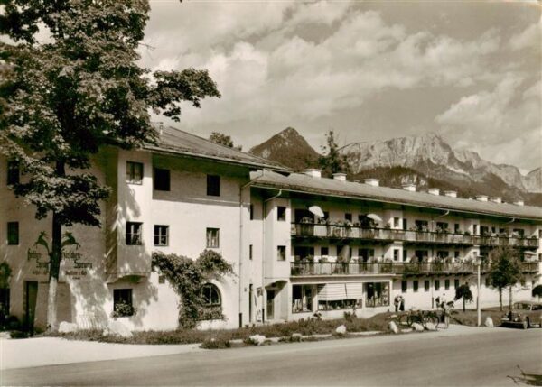 Berchtesgaden Gasthaus Hirschensprung mit Untersberg