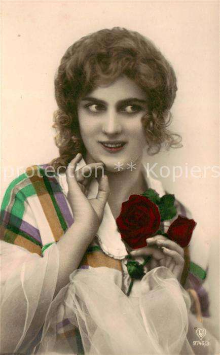 Foto HB Nr. Nr.9746/3 Frau Blume portraet