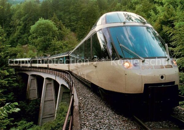 Eisenbahn Railway Chemin de Fer Crystal Panoramic Express MOB Montreux Oberland