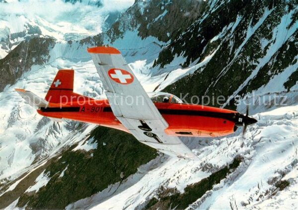 Flugzeuge Militaria PC-7 Schweiz