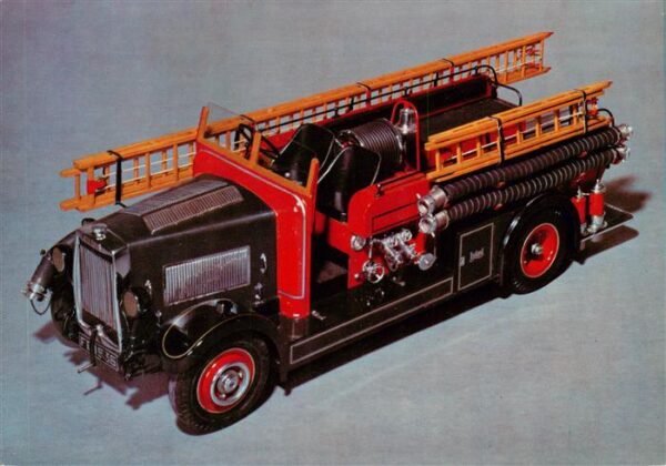 Feuerwehr Fire-Brigade Pompiers Bomberos Motor Fire Engine 1936