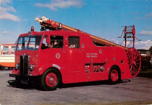 Feuerwehr Fire-Brigade Pompiers Bomberos CV9 AEC Regent ISLE of Man Fire Service