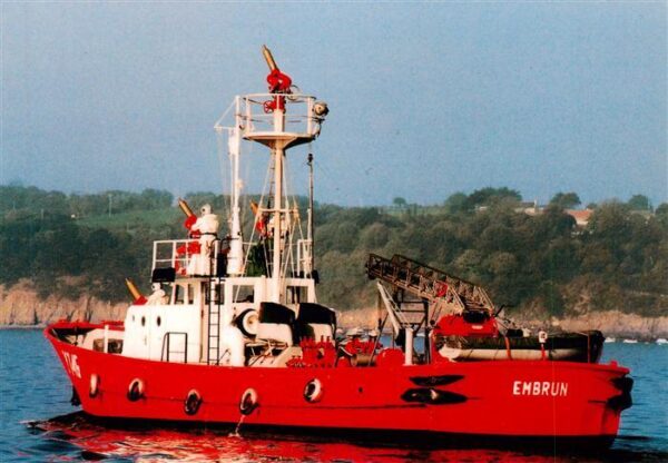 Pompiers Bomberos Feuerwehr Fire-Brigade Finistere Embrun Y 746