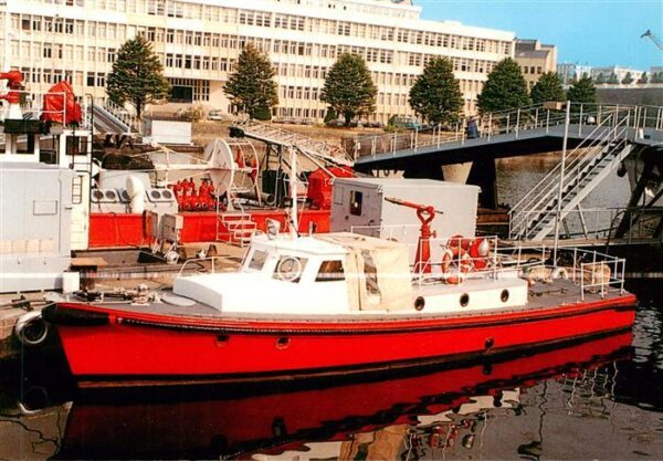 Pompiers Bomberos Feuerwehr Fire-Brigade Finistere Aber Tourville
