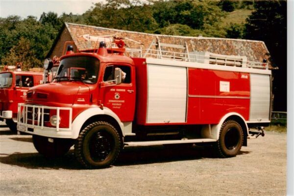 Feuerwehr Fire-Brigade Pompiers Bomberos Metz 1518 Feuerwehauto