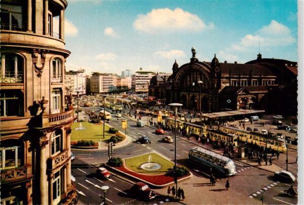 Strassenbahn Tramway-- Frankfurt am Main Hauptbahnhof