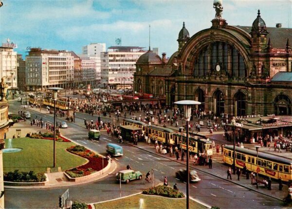 Strassenbahn Tramway-- Frankfurt am Main Hauptbahnhof