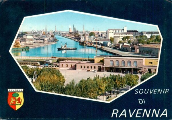 Ravenna IT Hafen und Bahnhof