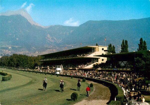 Merano Meran IT Ippodromo Pferderennbahn