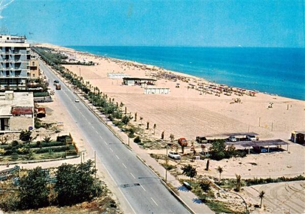 Alba Adriatica Teramo Abruzzo IT Il lungomare veduta aerea