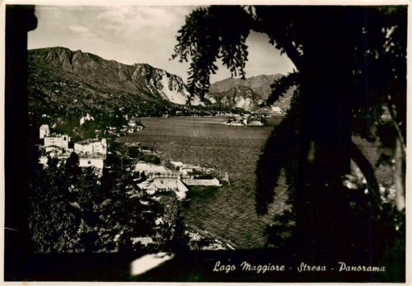 Stresa Borromeo Lago Maggiore IT Panorama