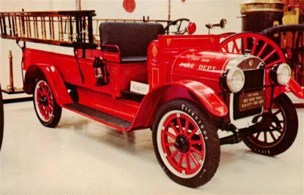 Feuerwehr Fire-Brigade Pompiers Bomberos Oklahoma Firefighters Museum Reo