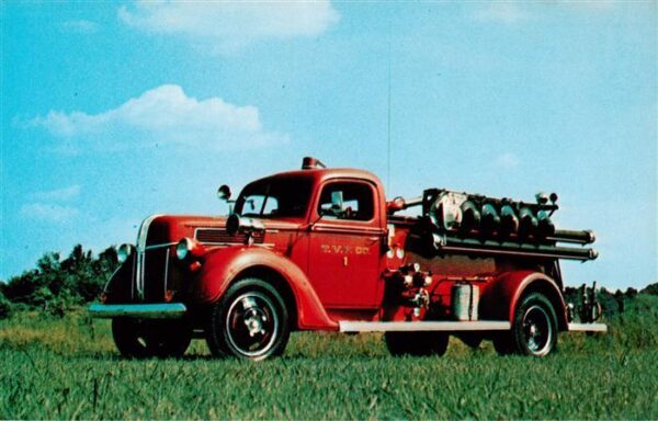 Feuerwehr Fire-Brigade Pompiers Bomberos 1940 Ford LaFRANCE