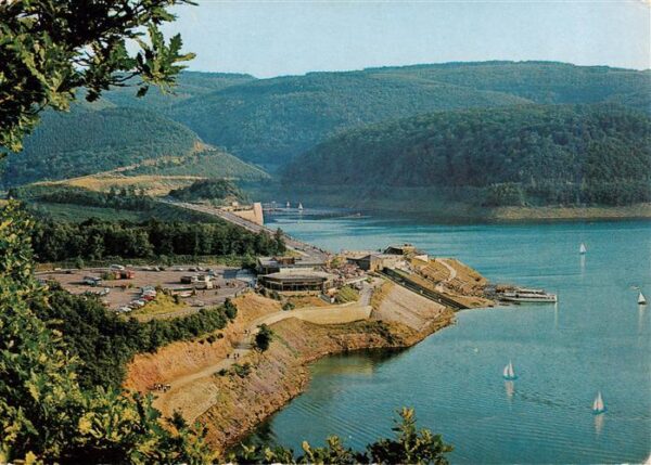 Heimbach Schwammenauel Der Seehof mit Grossgaststaette am Stausee Rurtalsperre S