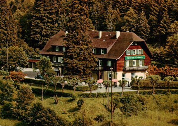 Baden-Baden Waldhotel Fischkutlur Terrassenkaffee