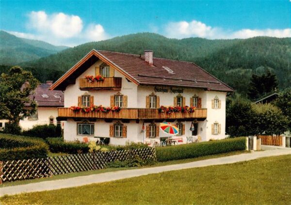 Kruen Garmisch-Partenkirchen Gaestehaus Bayernland