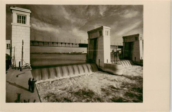Tiszaloek HU Wasserkraftwerk