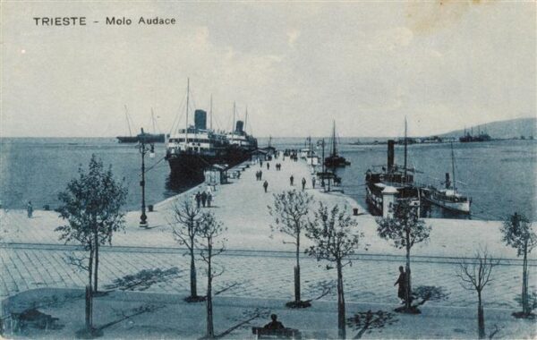 Trieste Triest IT Molo Audace