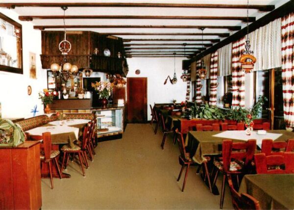 Stallenkandel Café Pension Restaurant Bergblick Gastraum