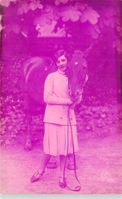 Foto LEO Nr. Nr. 1205 Frau Pferd