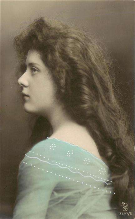 Foto RPH Nr. Nr. 2207/2 Frau