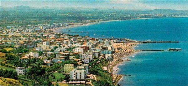 Riccione Rimini IT Panorama da Gabicce Monte Fliegeraufnahme