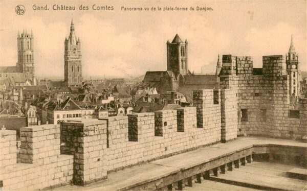Gand Belgien Chateau des Comtes Panorama vu de la plate forme du Donjon