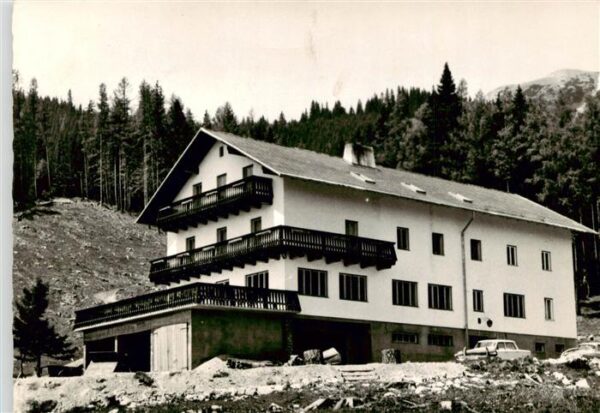 Veitsch Alpengasthor Scheikl Brunnalm