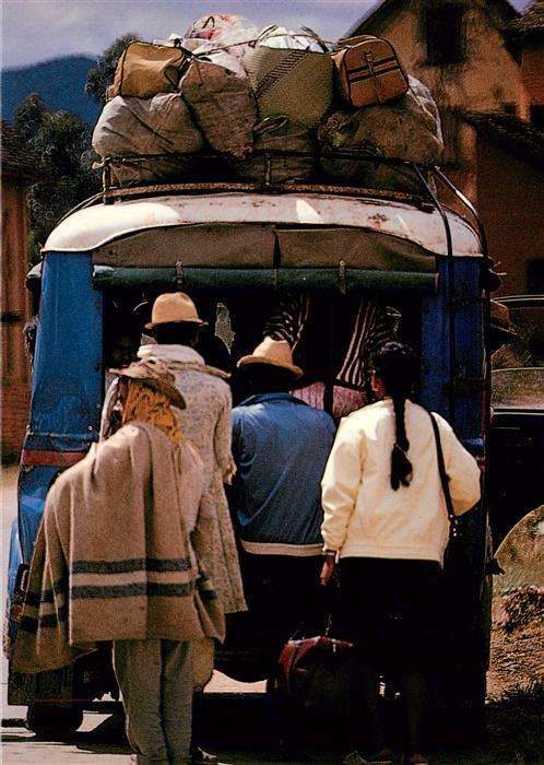 Antananarivo Tananarive Madagaskar Depart de taxi brousse