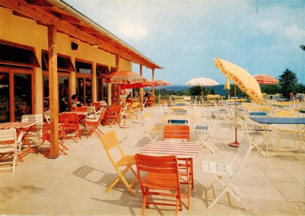 Trebgast Bayern Terrassen Cafe Roehrleinshof Terrasse