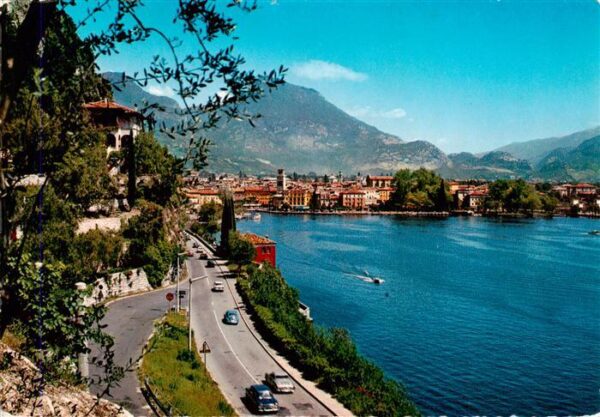 Riva  del Garda IT Panorama Lago di Garda